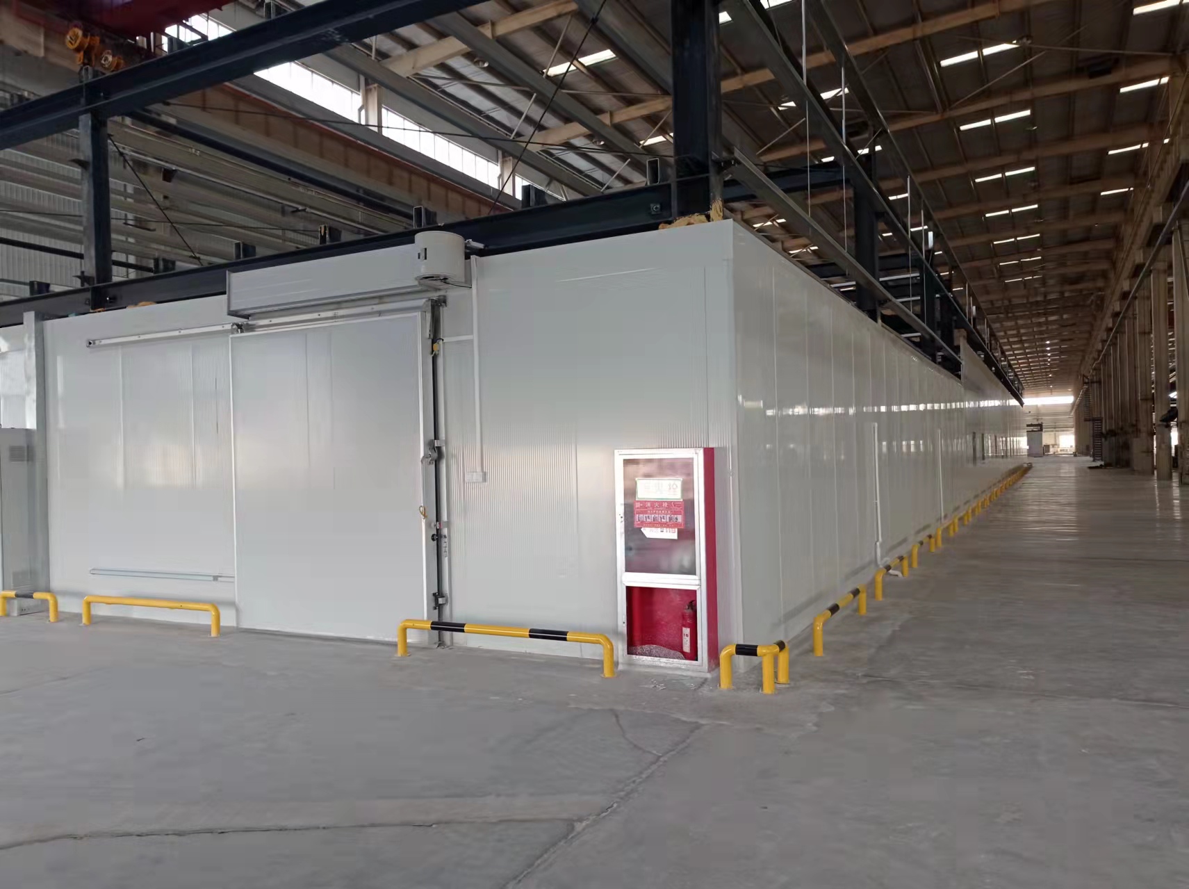 江蘇-18℃原料配件低溫冷庫(kù)設(shè)計(jì)建造工程 江蘇-18℃原料配件低溫冷庫(kù)設(shè)計(jì)建造工程