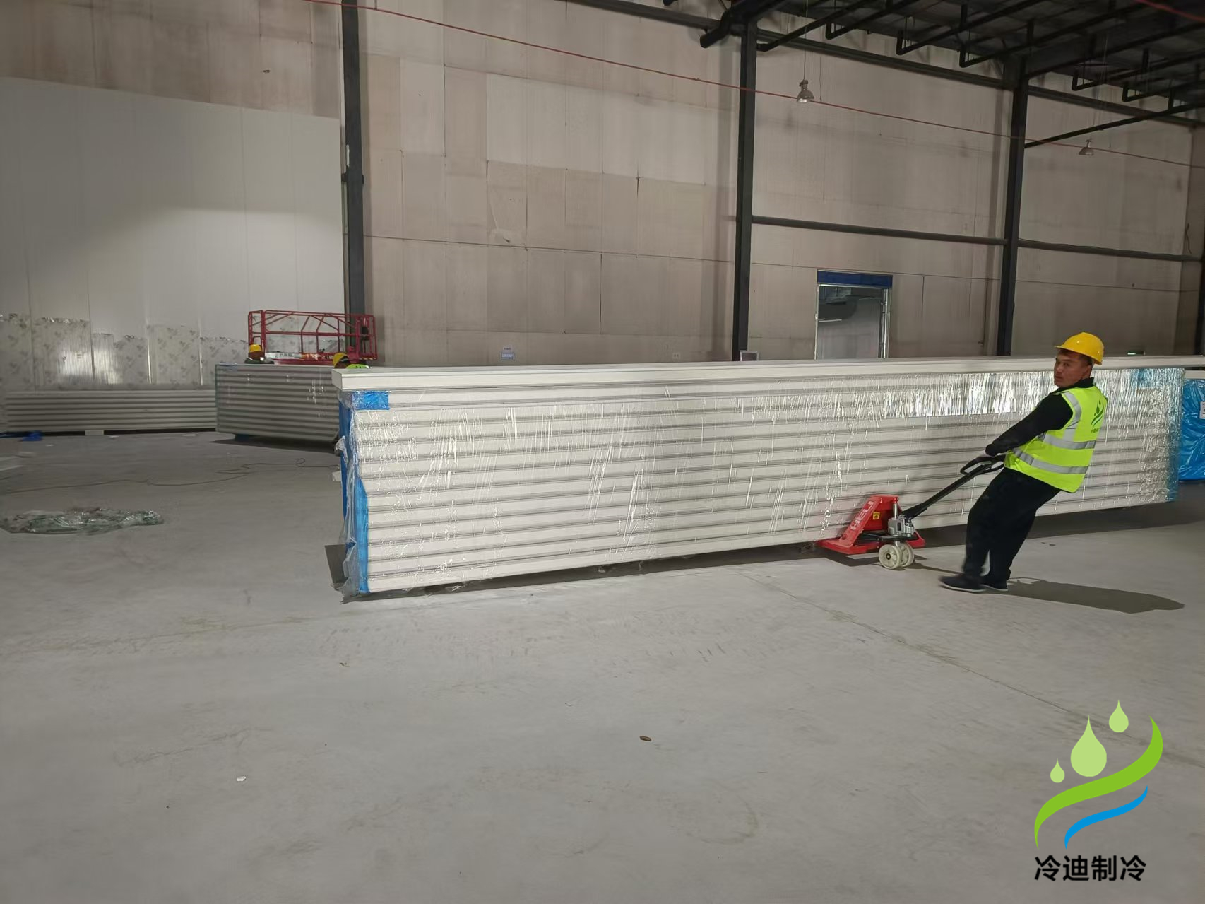 建設(shè)冷庫(kù)成本多少錢(qián)一平方米？